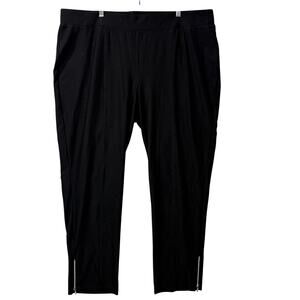 Chico's Black Ankle Zip Cropped Pants